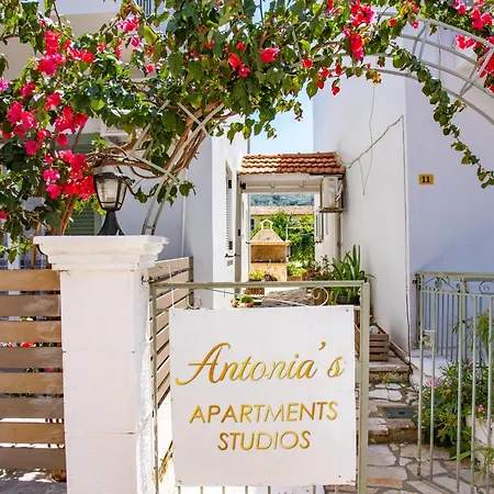 Antonia's Apartment *